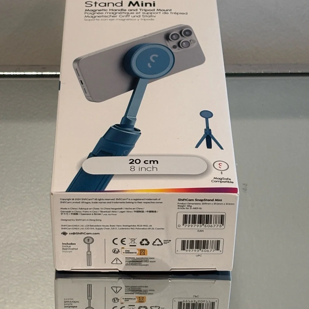 NWT Blue Snap Stand Mini for Smartphones